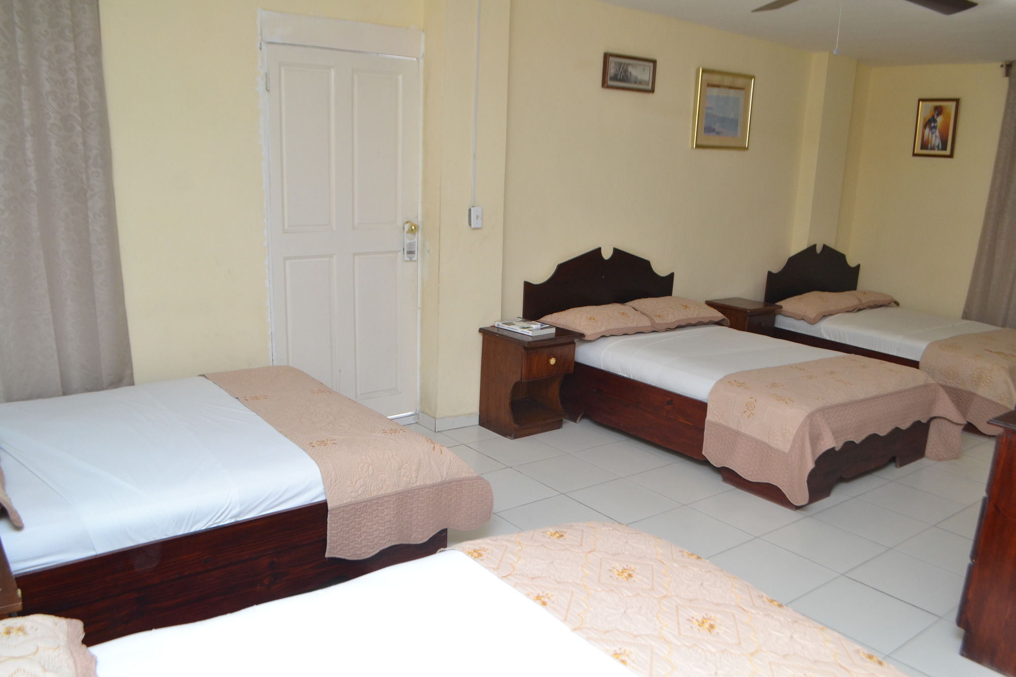 Seven Stars Hotel Musseau Ngoại thất bức ảnh